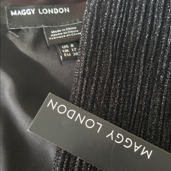 Black Shimmer V-neck Cap Sleeve Jumpsuit. - Picture 5 of 5